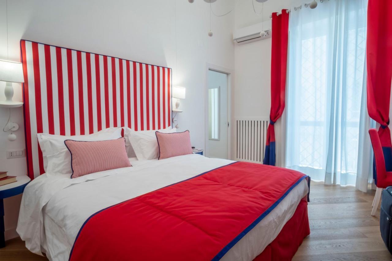 Sea View Luxury Apartment 卡斯特拉玛雷帝斯达比亚 外观 照片