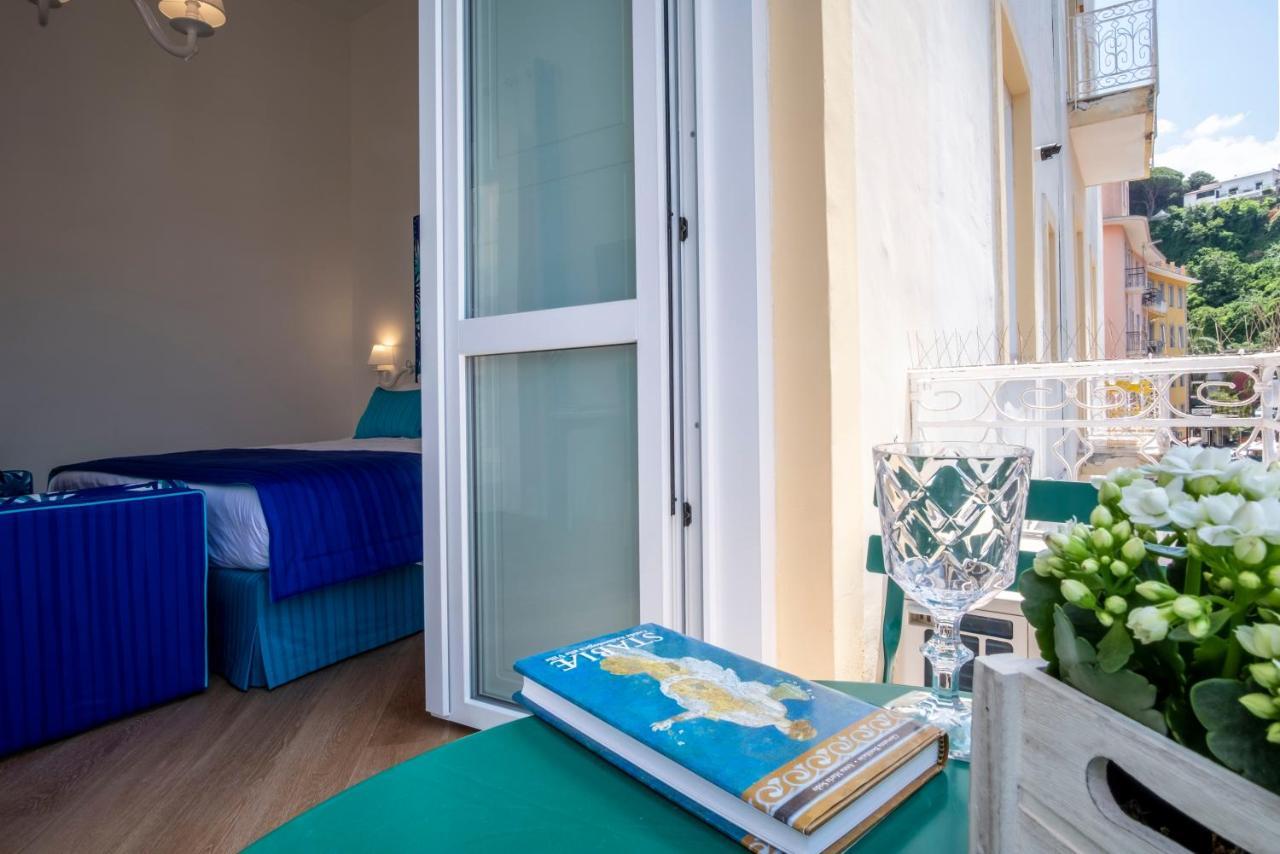 Sea View Luxury Apartment 卡斯特拉玛雷帝斯达比亚 外观 照片